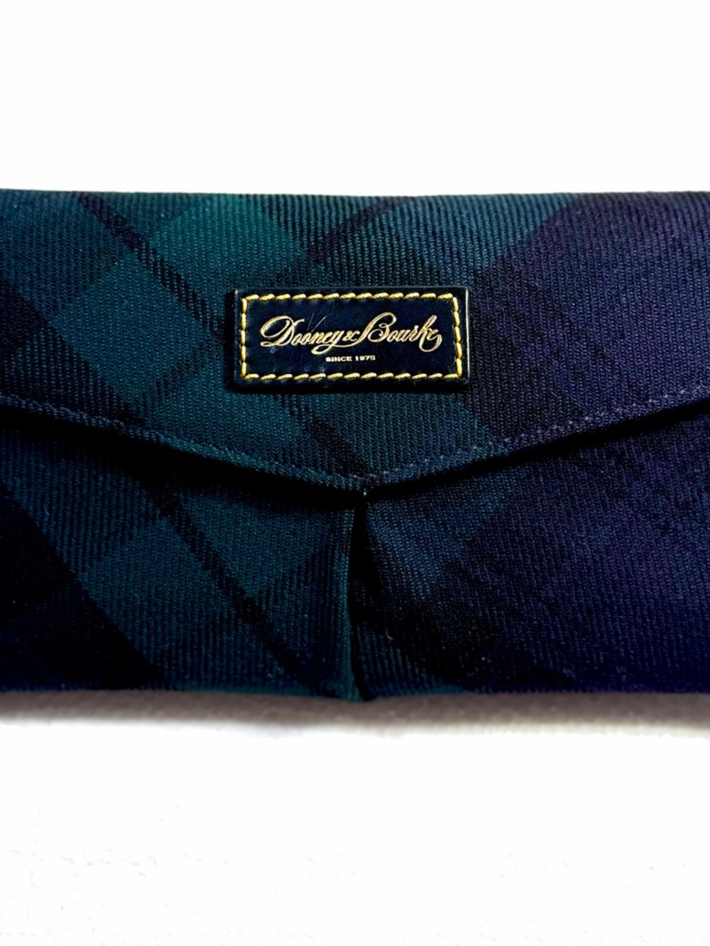 Dooney & Bourke Plaid Long Snap Wallet Black Green Navy Tartan - Picture 2 of 5